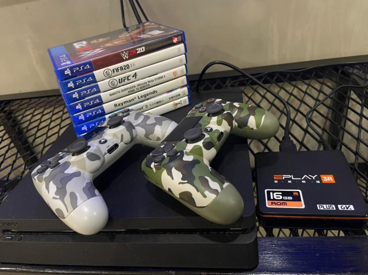 R3Trohouse 3Br 8Pax Ps4,Pool Table,Netflix Villa กวนตัน ภายนอก รูปภาพ