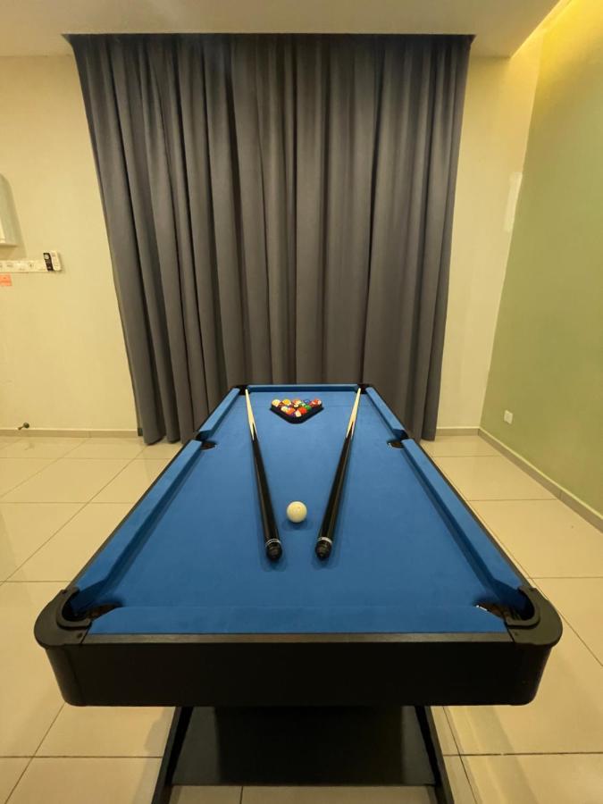R3Trohouse 3Br 8Pax Ps4,Pool Table,Netflix Villa กวนตัน ภายนอก รูปภาพ
